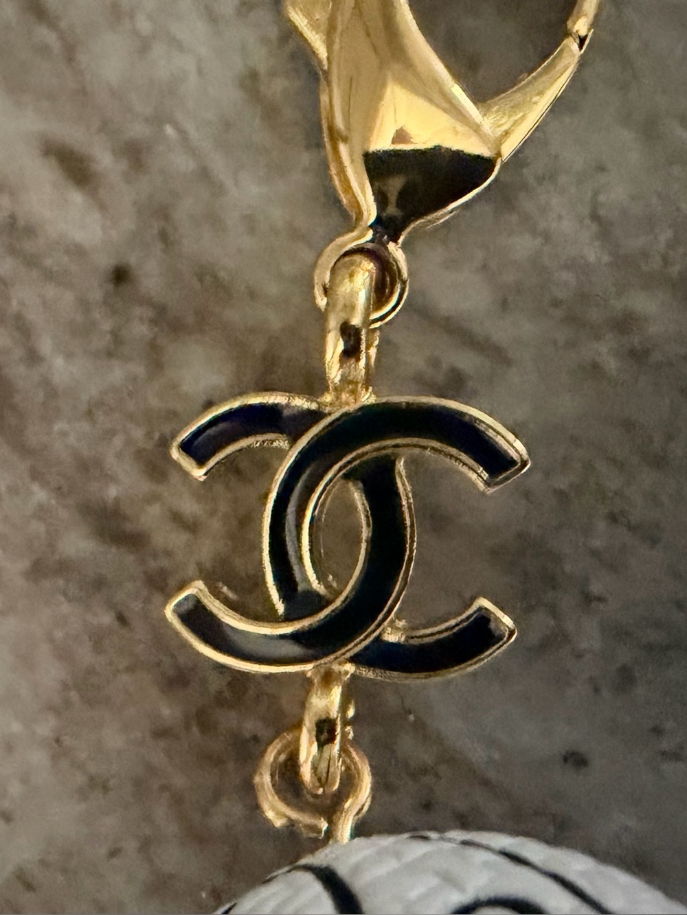 Chanel/CC Branded White Basketball Keychain Bag Charm with Gold Hardware NEW - Picture 4 of 7